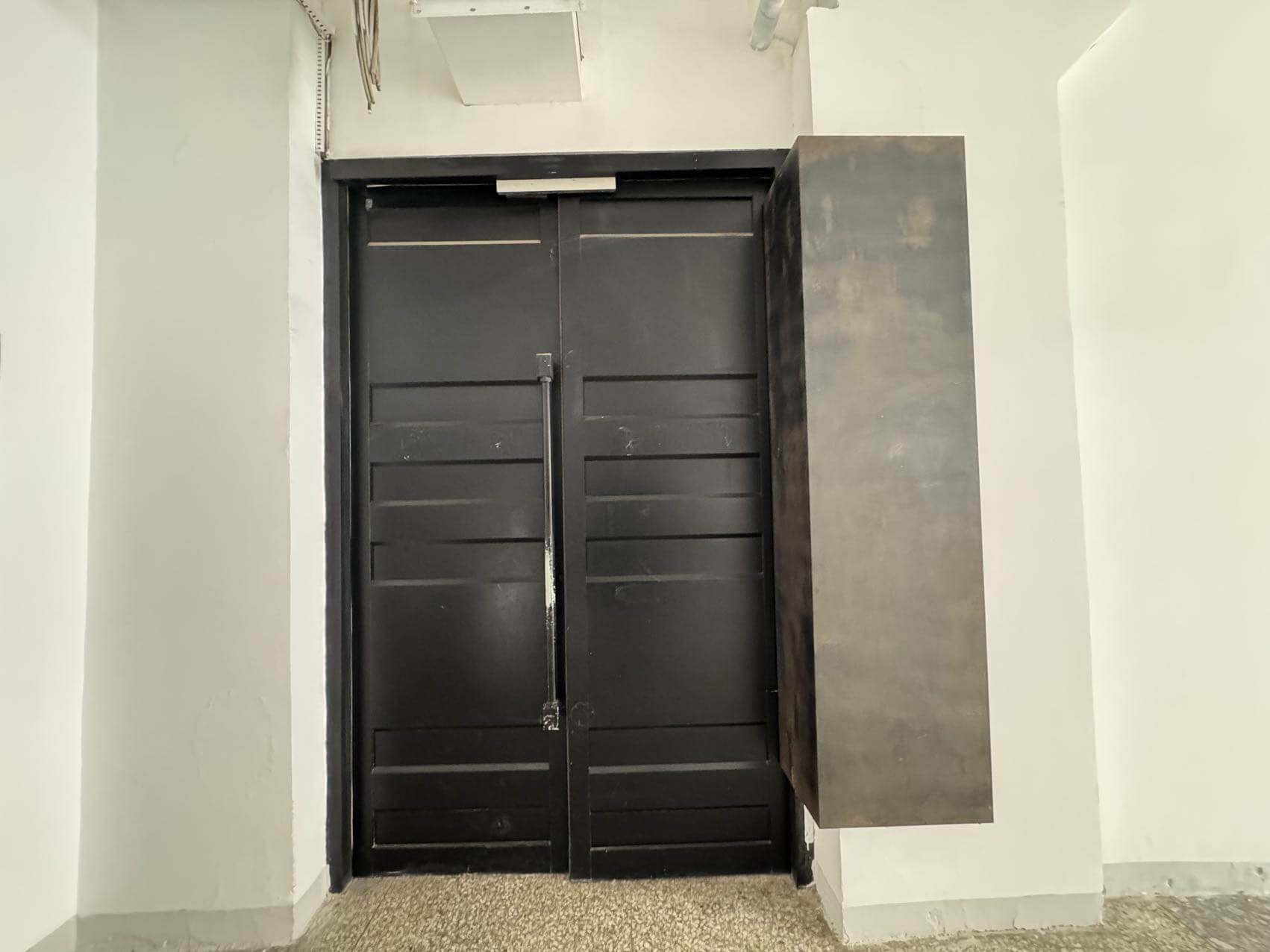 兆维工业园         550平米办公室